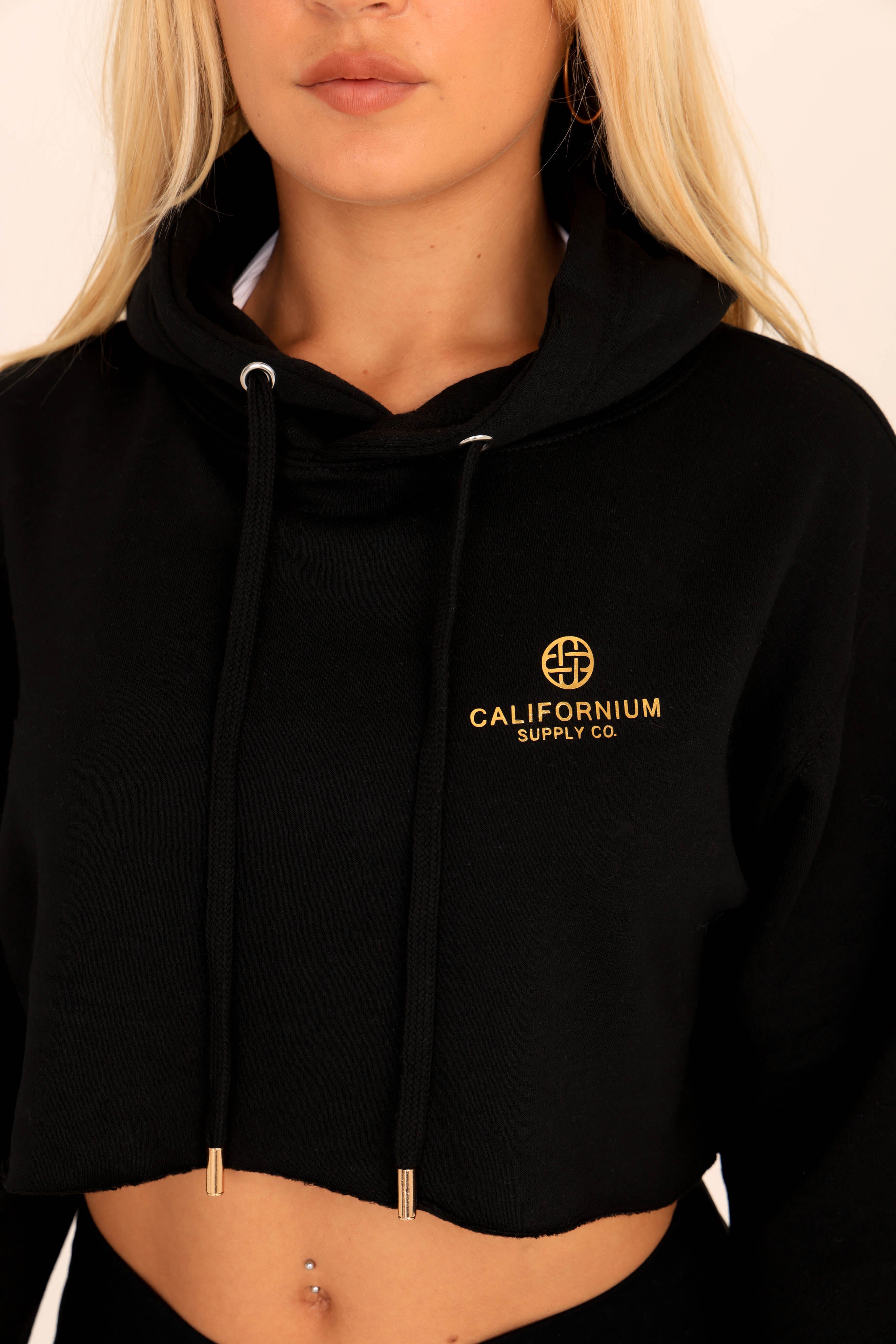 CROPPED CALIFORNIUM HOODIE WITH LOGO BLACK (SMALL PRINT)